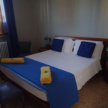 Debora Maison B&B Colombare Di Sirmione Εξωτερικό φωτογραφία